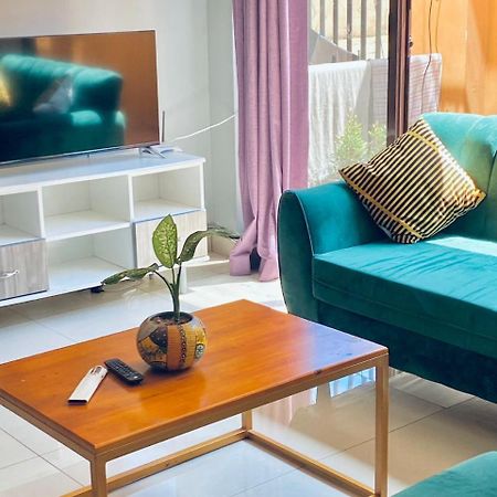 Eika Suites At Acacia Кампала Екстер'єр фото