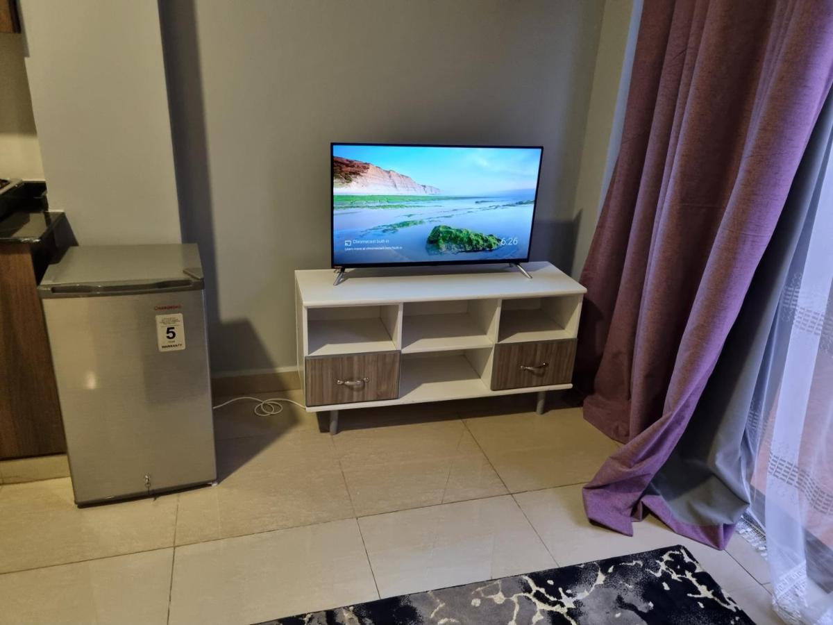 Eika Suites At Acacia Кампала Екстер'єр фото