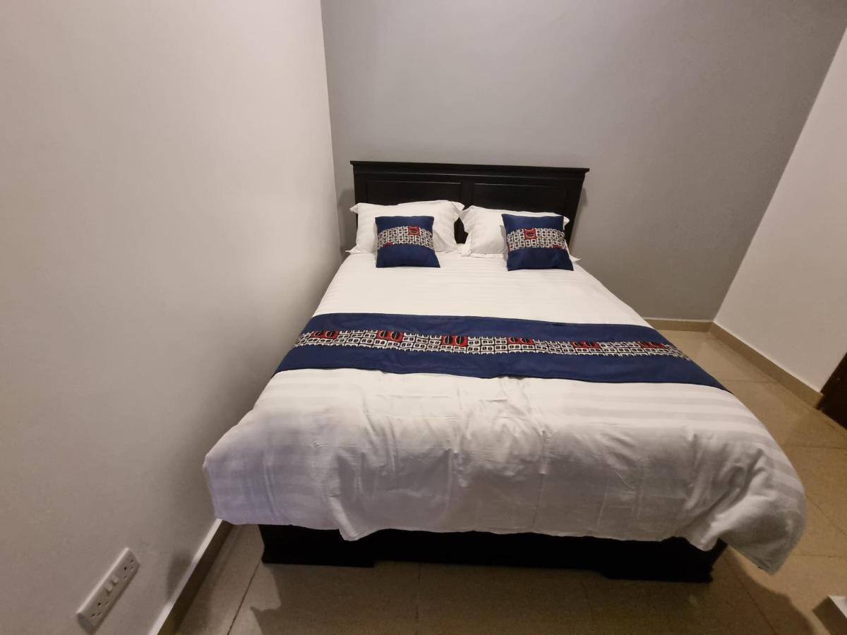 Eika Suites At Acacia Кампала Екстер'єр фото